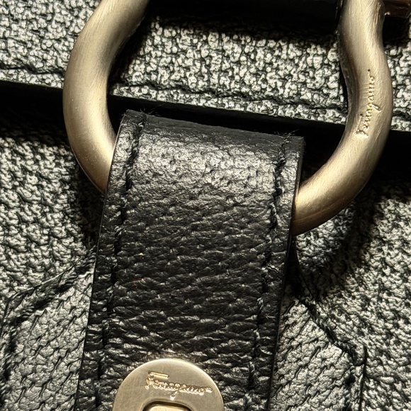 Salvatore Ferragamo small briefcase - Picture 5 of 7